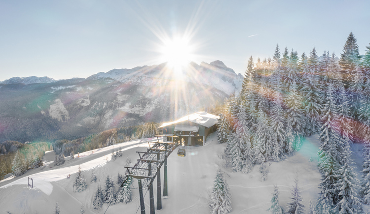 Bergstation-Hornbahn-Foto-Dachstein-Tourismus-AG.jpg